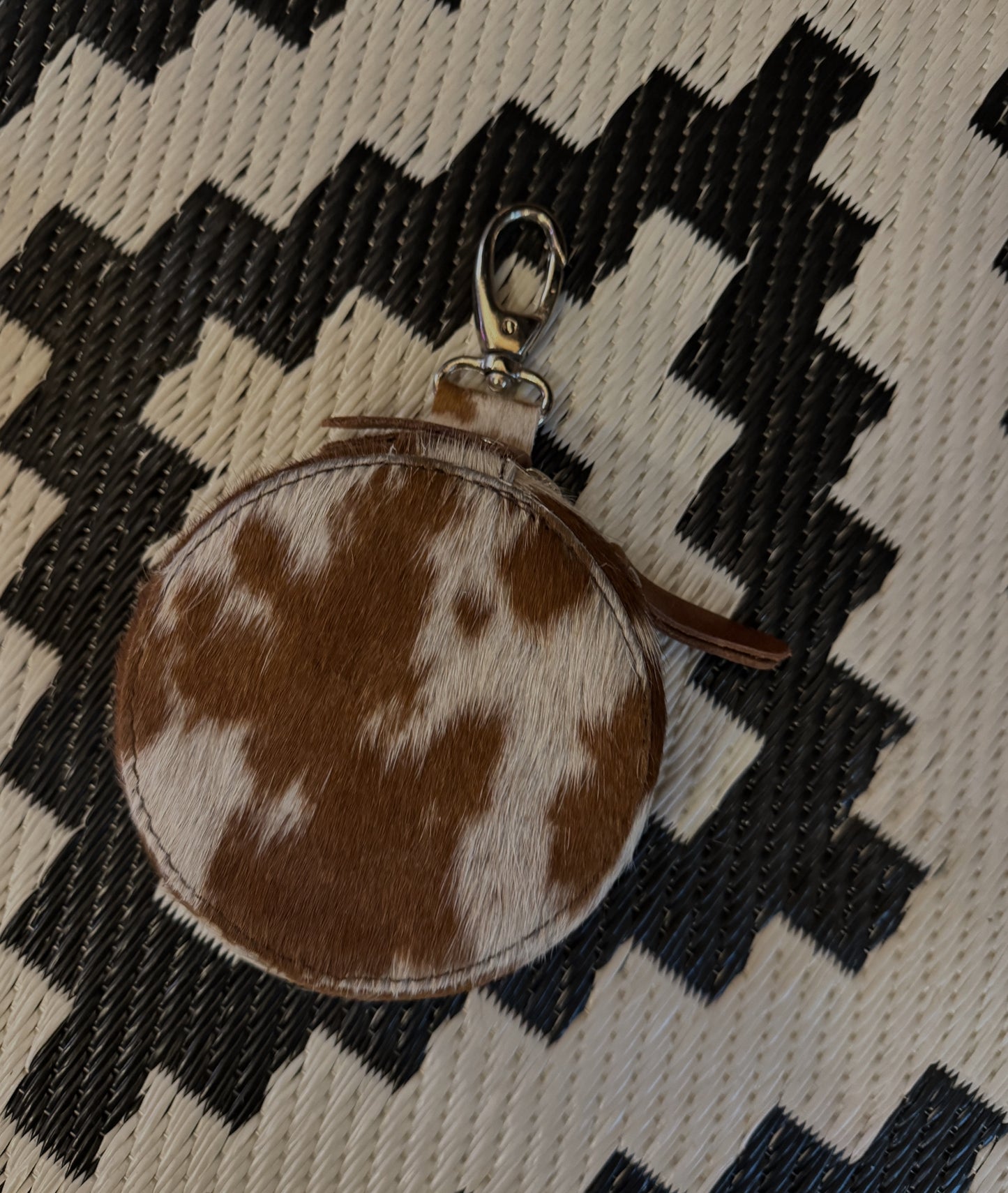 Round Top Wallet Cowhide