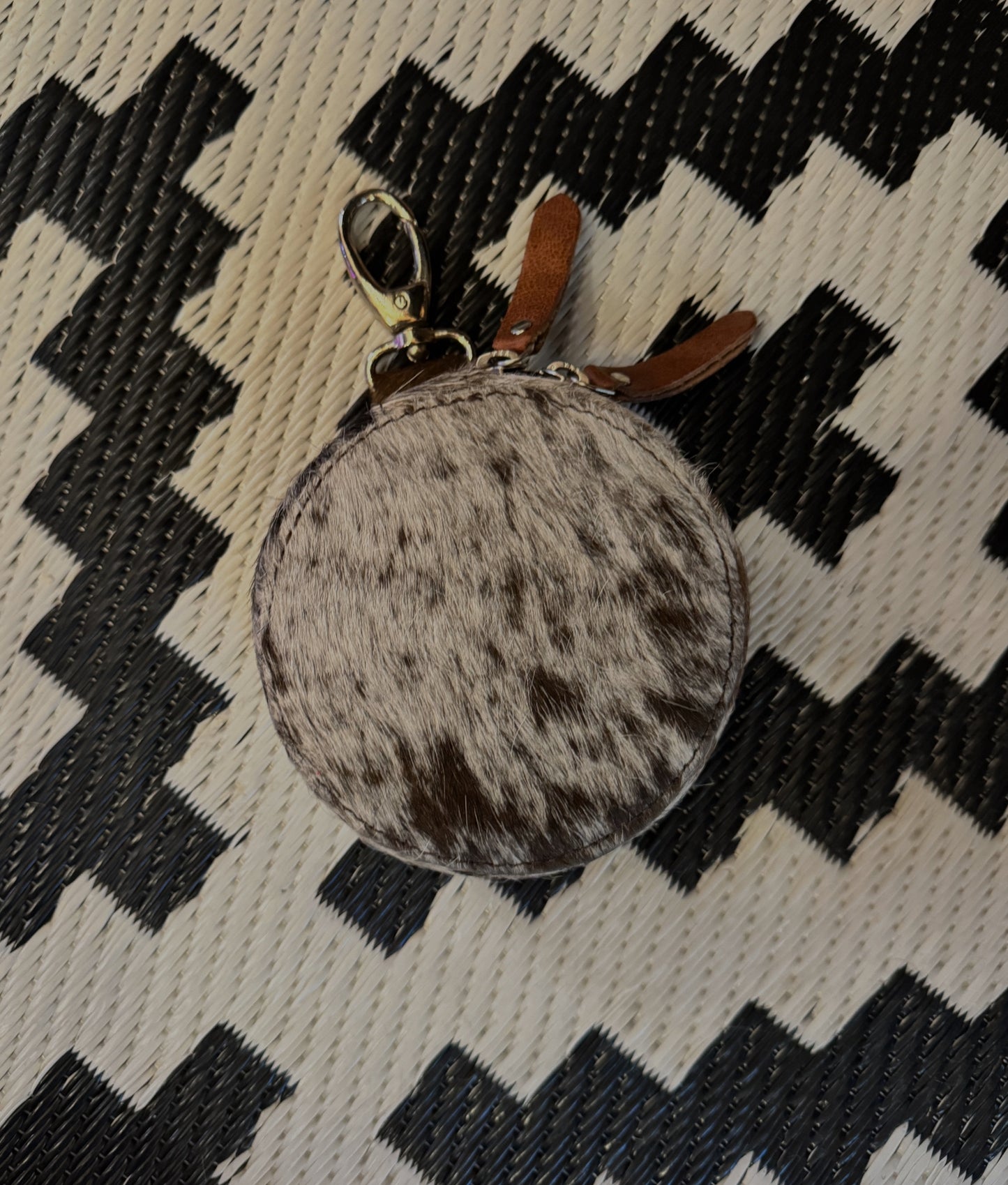 Round Top Wallet Cowhide