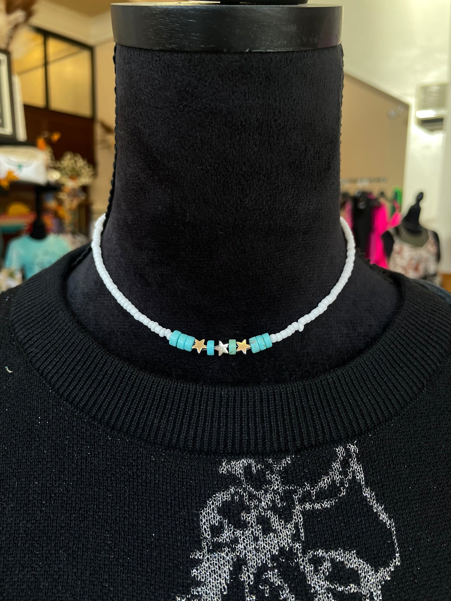 Turquoise sand choker