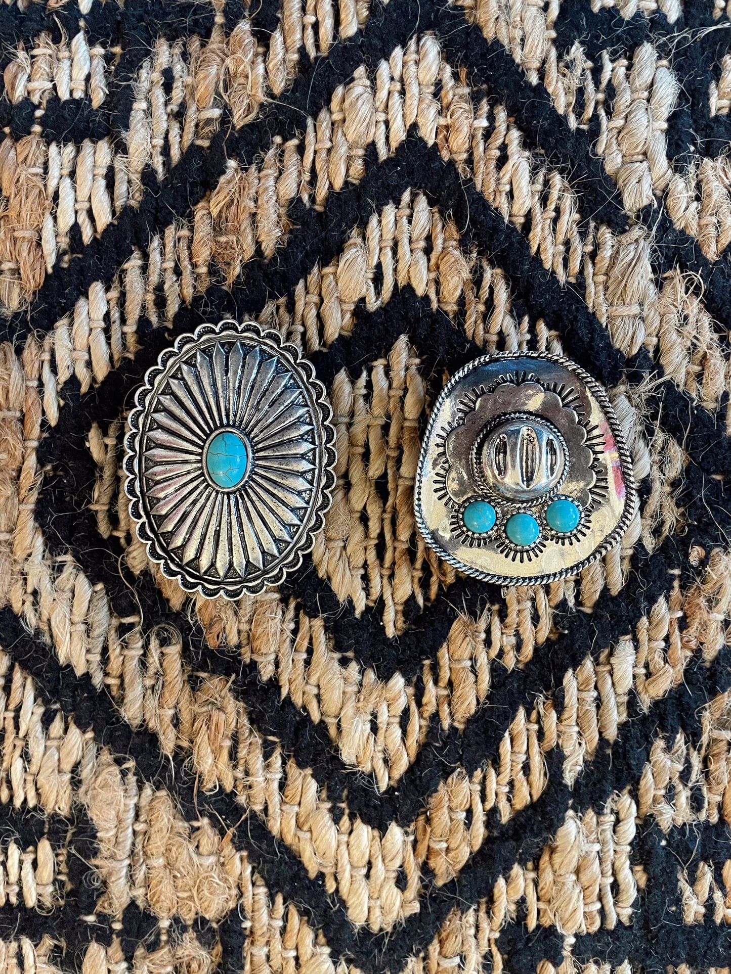 Pop sockets